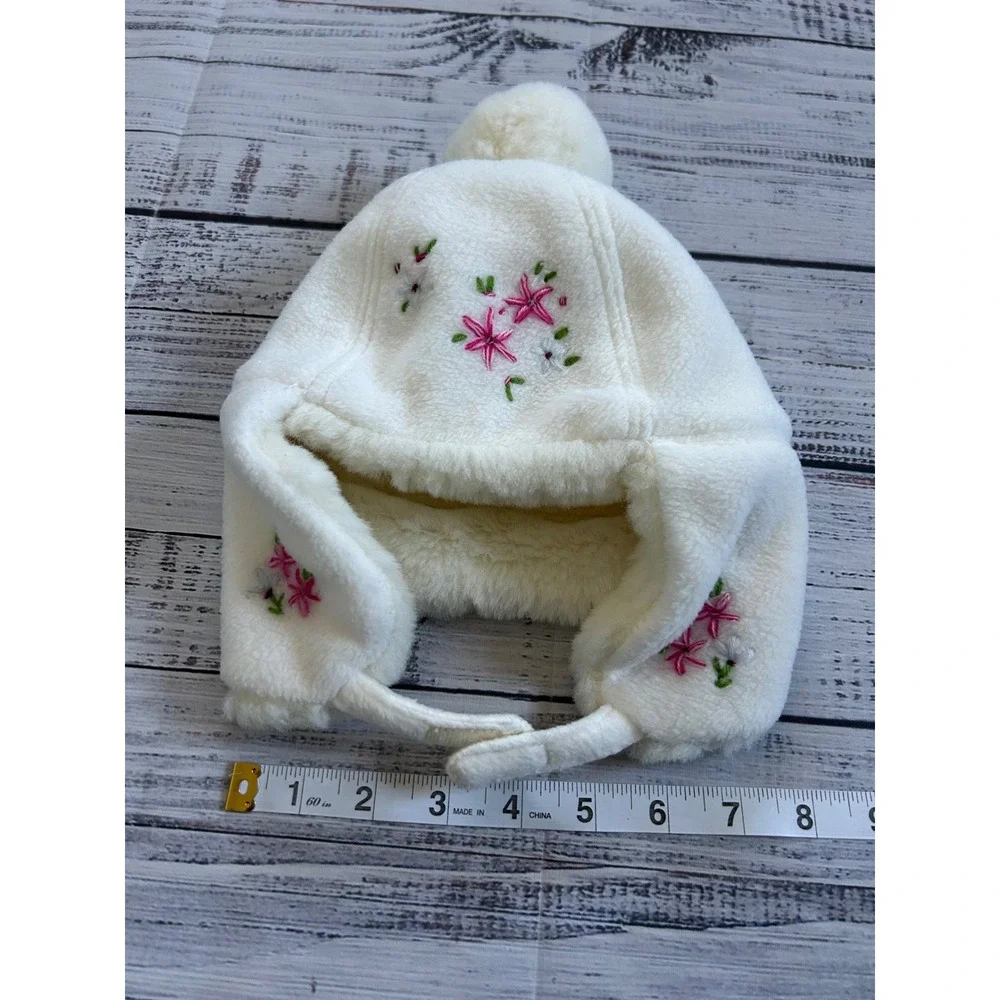 GAP Infant‎ White Fuzzy Trapper Hat with Pink Flower Embroidery 6-12 Months